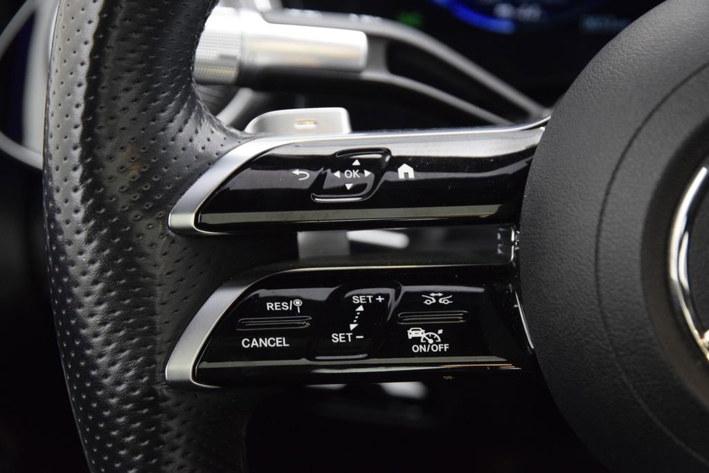 Certified 2023 Mercedes-Benz EQS 580 4MATIC Sedan image 24