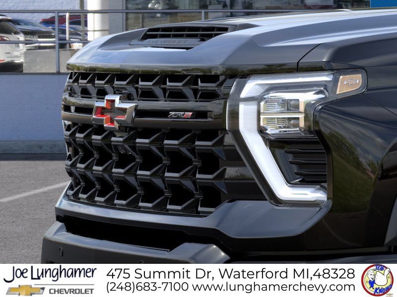 New 2026 Chevrolet Silverado 2500 ZR2 w/ LPO, Dark Essentials Package AWD/4WD image 15