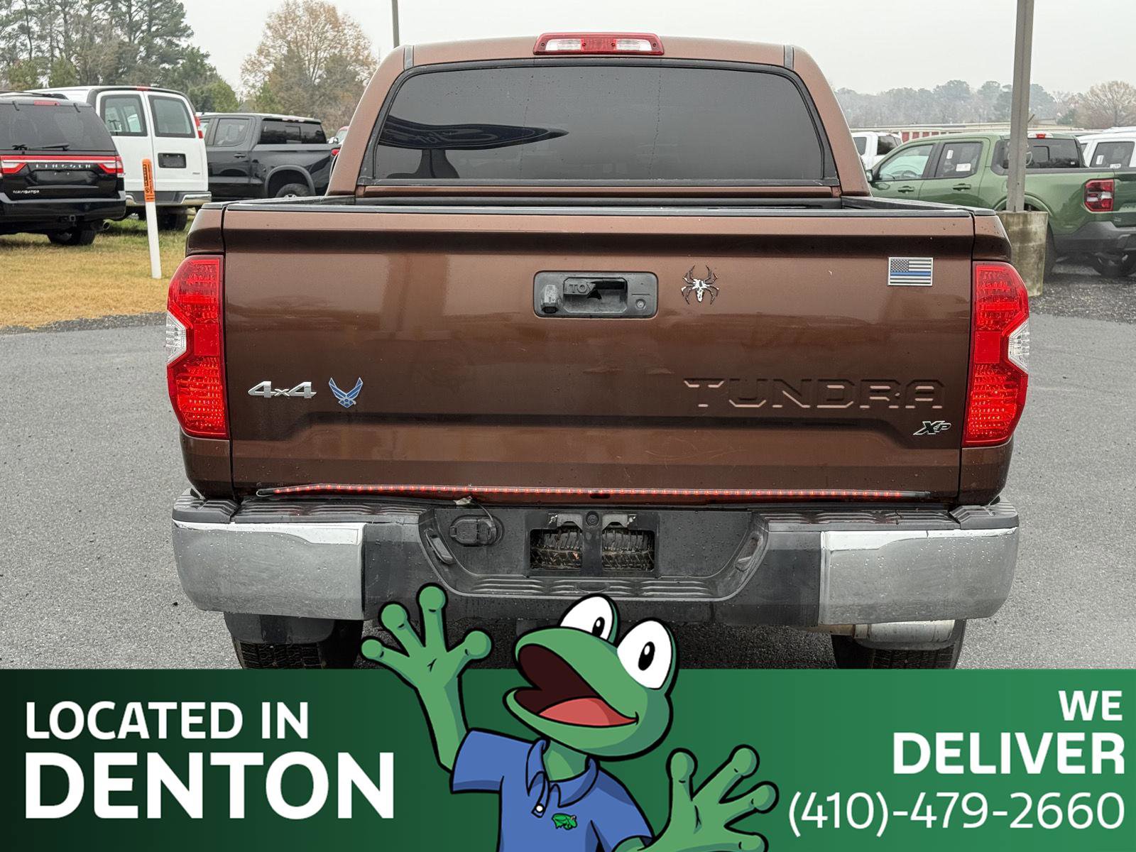 Used 2017 Toyota Tundra SR5 w/ SR5 Upgrade Package image 6