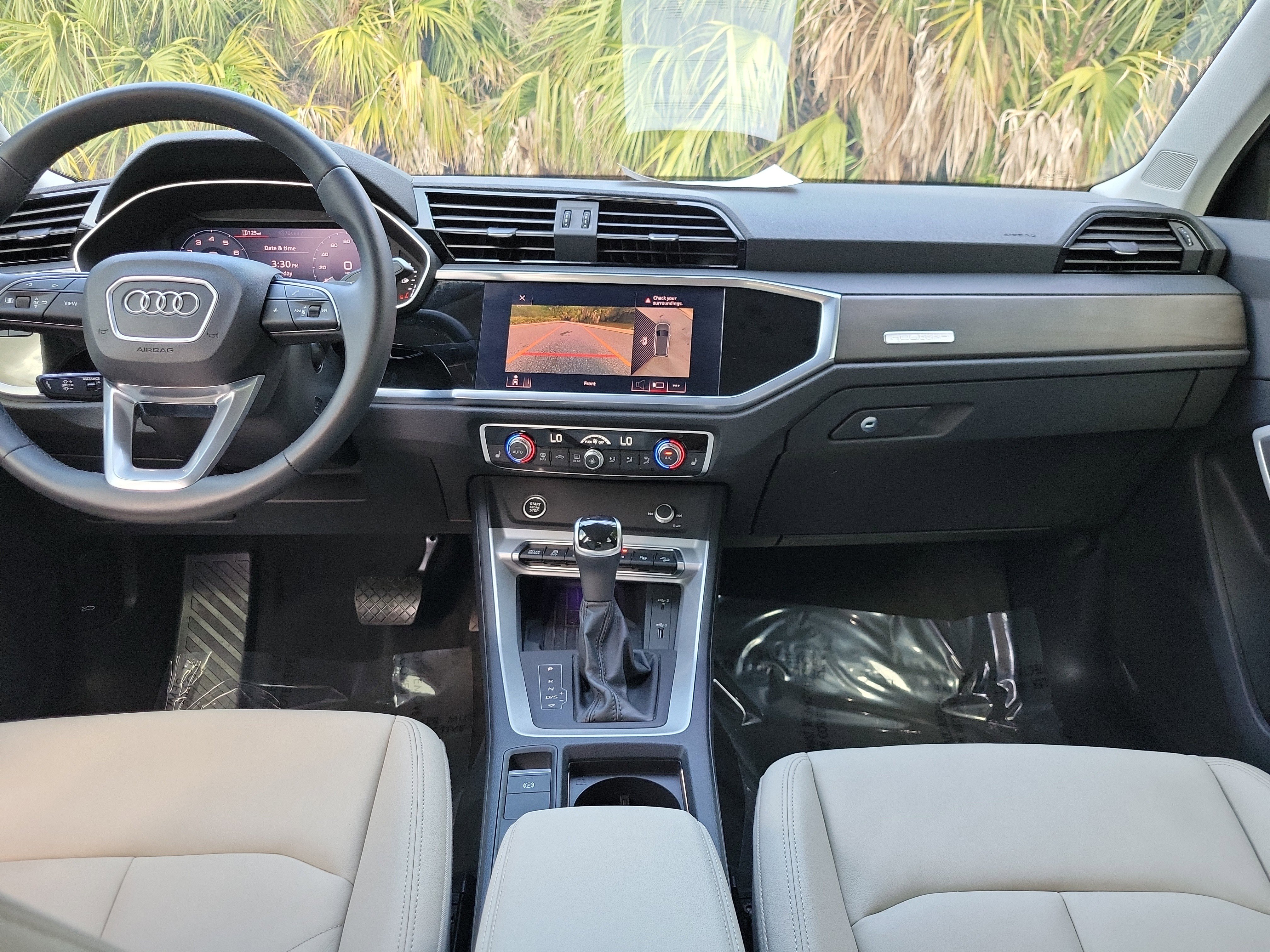 Used 2021 Audi Q3 2.0T Premium Plus w/ Premium Plus Package image 14