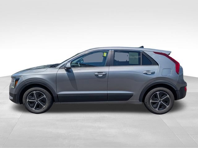 Used 2023 Kia Niro LX FWD image 4