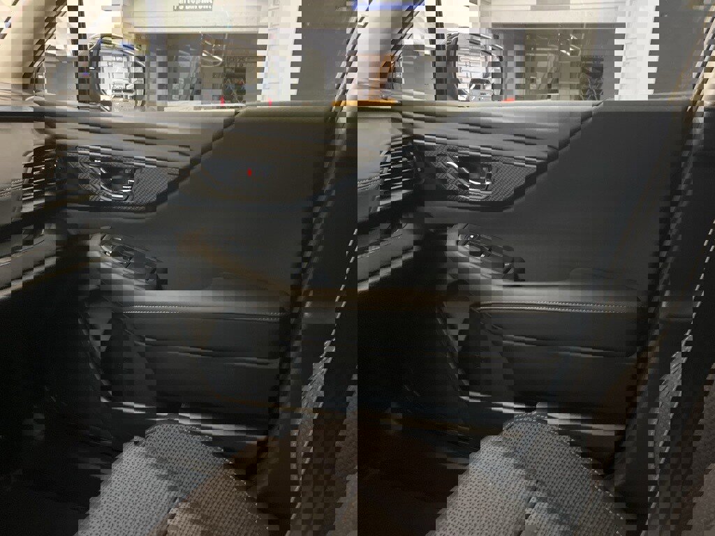 Certified 2025 Subaru Outback Premium w/ Popular Package #1A image 14