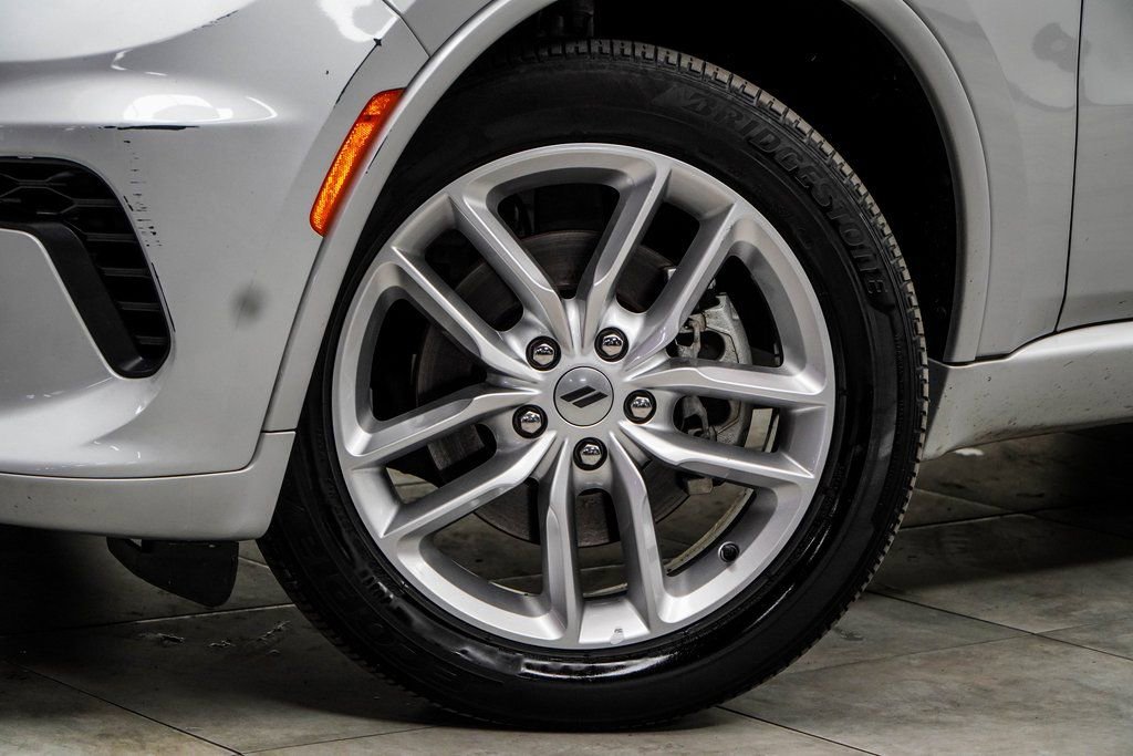 Used 2024 Dodge Durango GT image 3