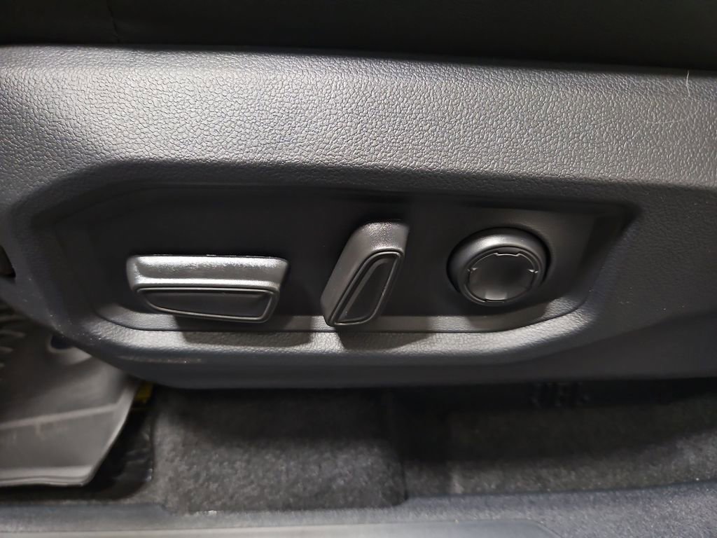 New 2026 Toyota Sequoia Platinum image 11