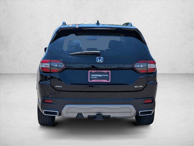 Used 2023 Honda Pilot Elite image 8