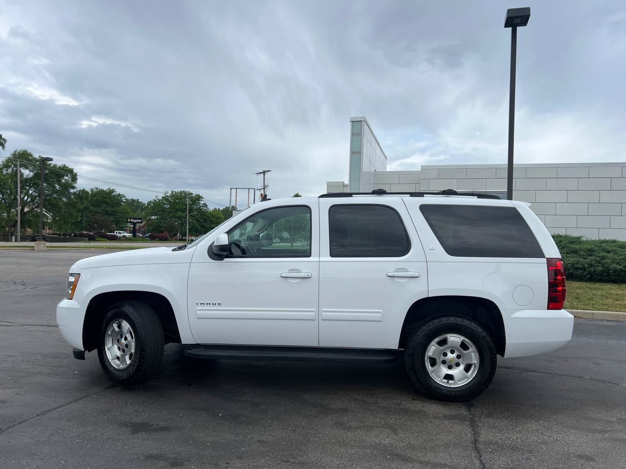 Used 2012 Chevrolet Tahoe LT AWD/4WD image 4