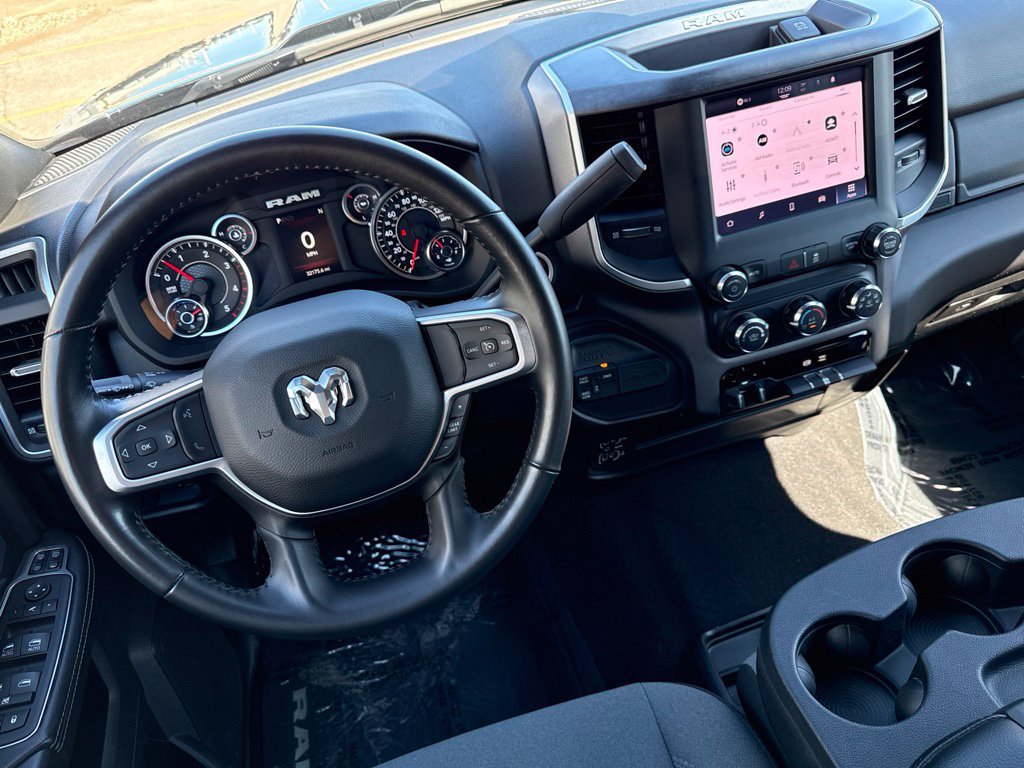 Used 2024 RAM 2500 Big Horn AWD/4WD image 44