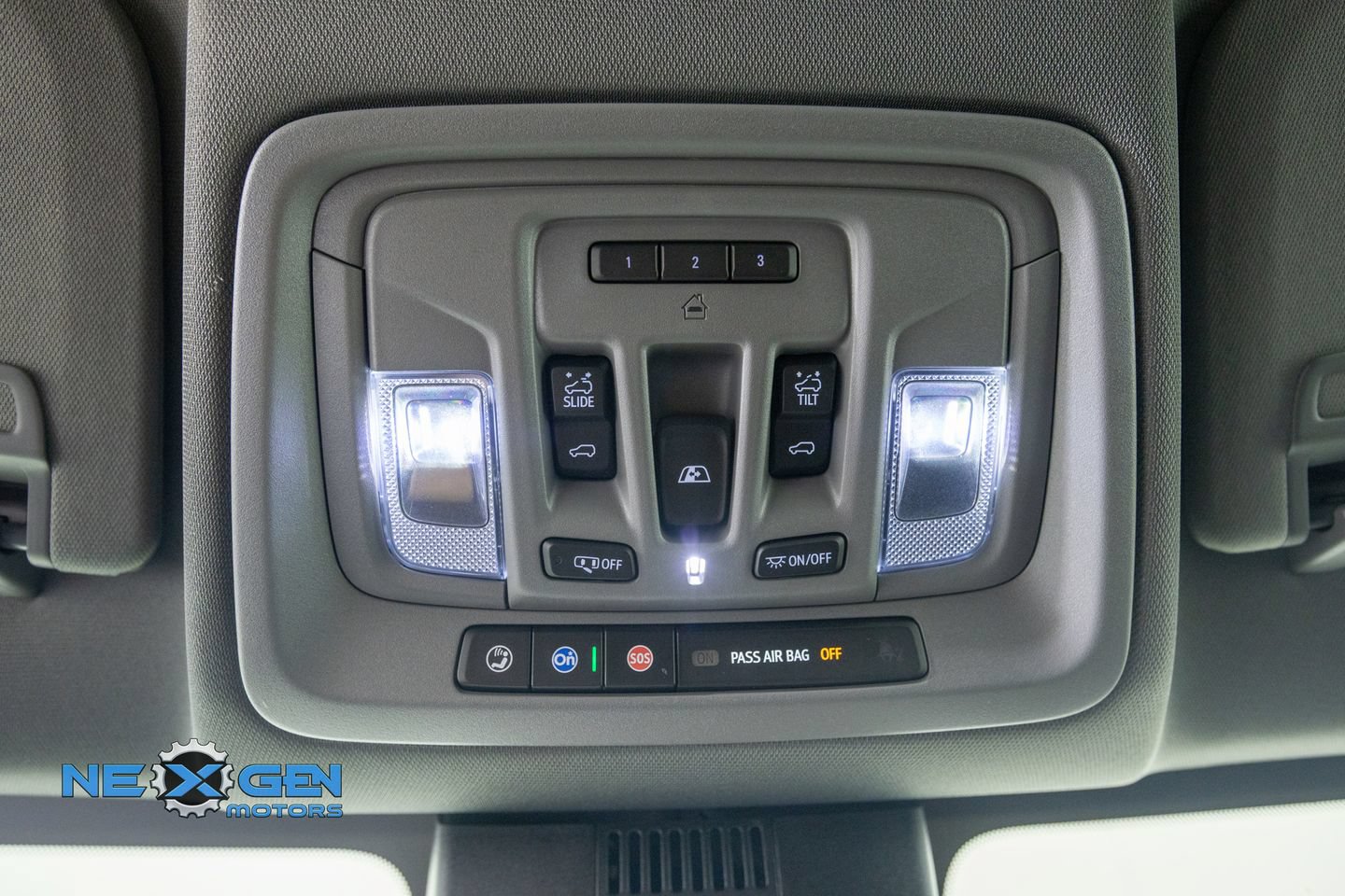 Used 2025 Chevrolet Silverado 1500 RST w/ RST All Star Premium Package AWD/4WD image 23