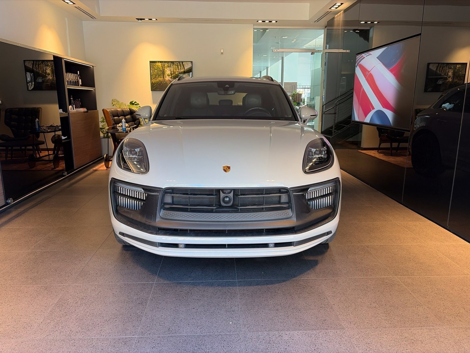 Used 2023 Porsche Macan GTS w/ Premium Package Plus AWD/4WD image 1