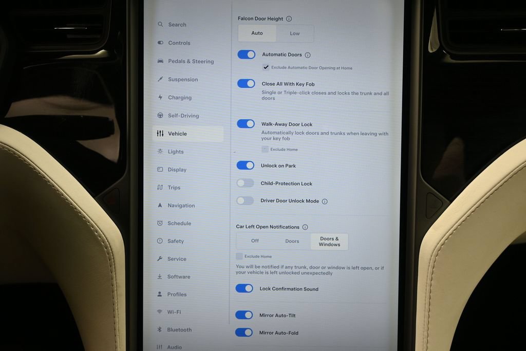 Used 2019 Tesla Model X 100D AWD/4WD image 23