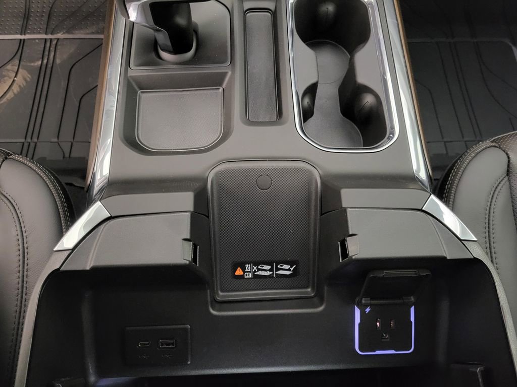 New 2026 Chevrolet Silverado 1500 High Country image 10