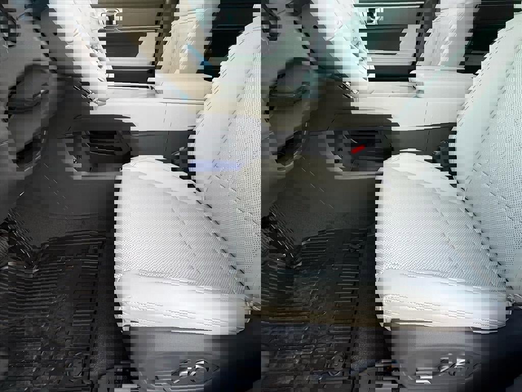 New 2026 Hyundai Santa Fe SEL AWD/4WD image 12