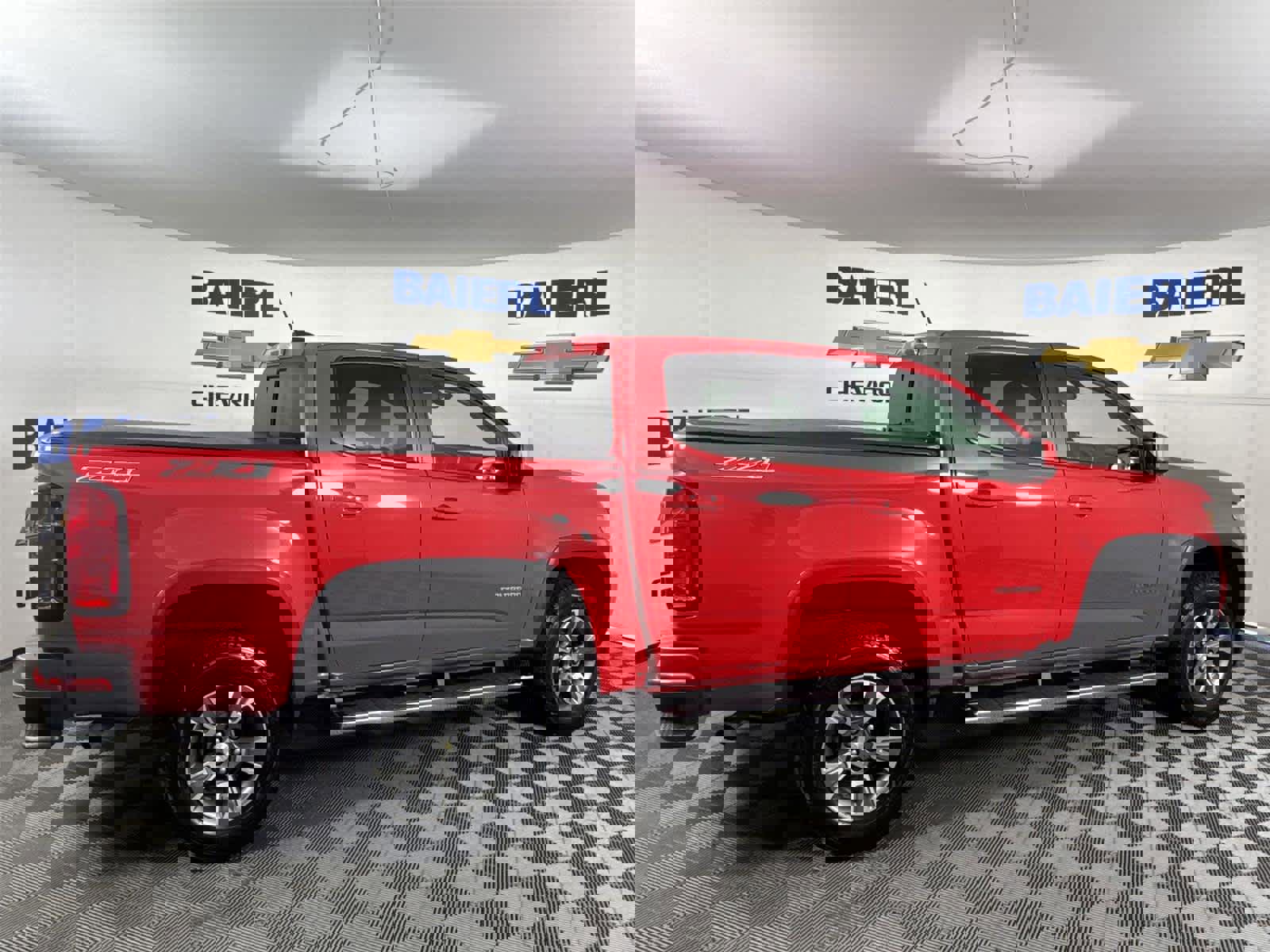 Used 2015 Chevrolet Colorado Z71 AWD/4WD image 6