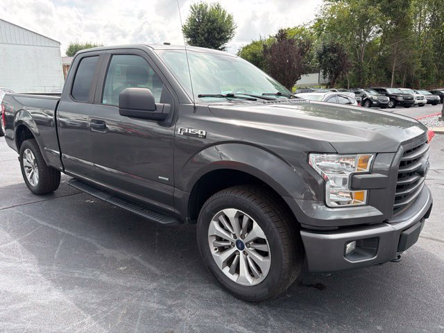 Used 2017 Ford F150 XL w/ Equipment Group 101A Mid AWD/4WD image 2