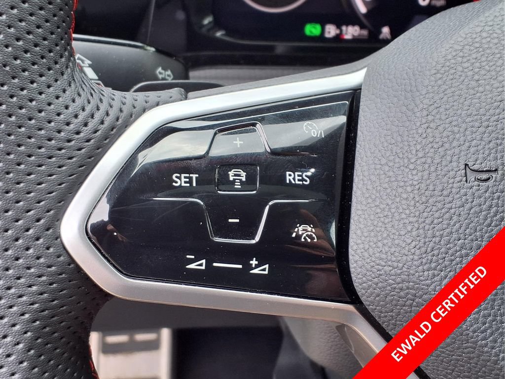 Used 2022 Volkswagen GTI Autobahn FWD image 20