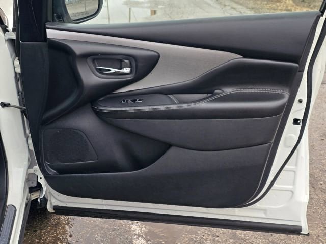 Used 2019 Nissan Murano S w/ Cargo Package AWD/4WD image 16