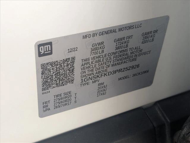Used 2023 Chevrolet Suburban Premier image 25