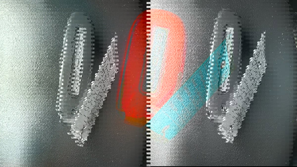 Used 2016 Dodge Challenger R/T Scat Pack w/ Leather Interior Group image 17