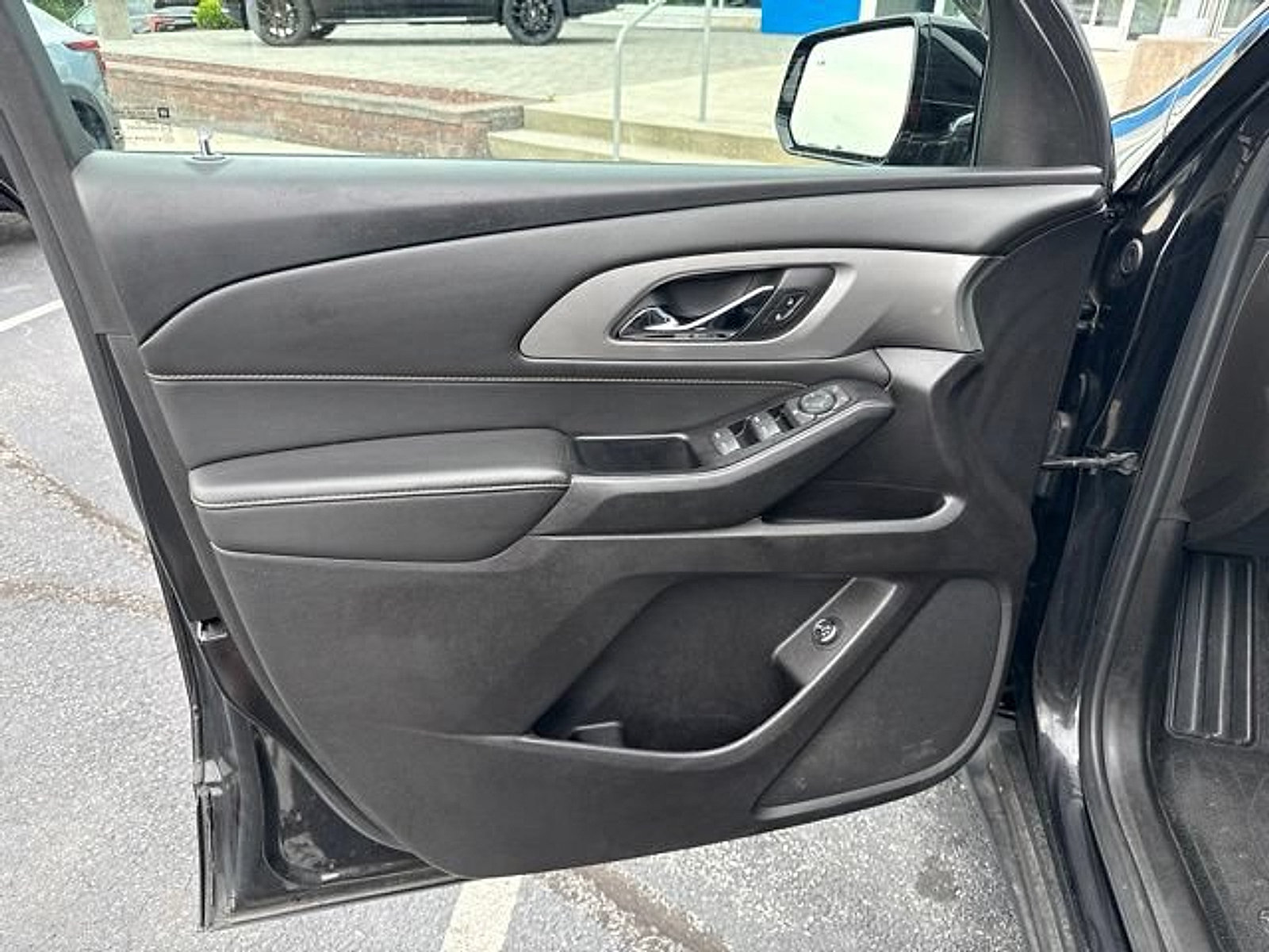 Used 2019 Chevrolet Traverse LT AWD/4WD image 12