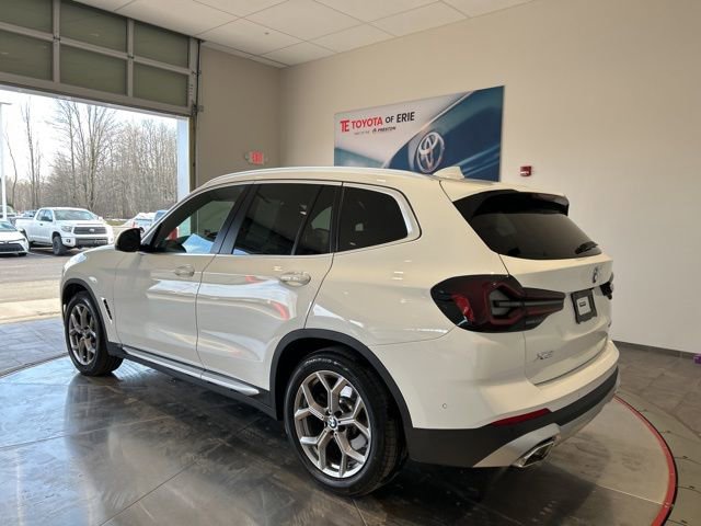 Used 2023 BMW X3 xDrive30i w/ Premium Package image 4