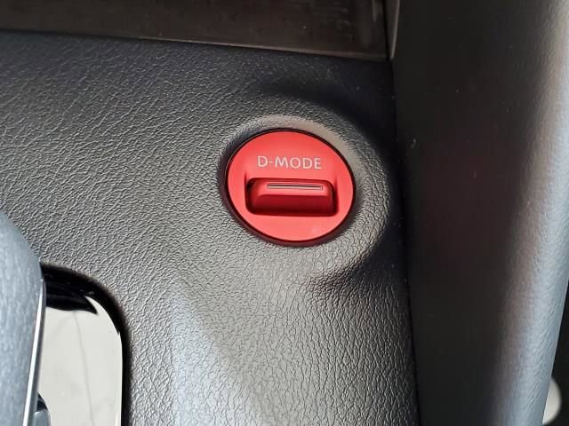 New 2024 Nissan Z NISMO w/ Floor Mat Package image 23