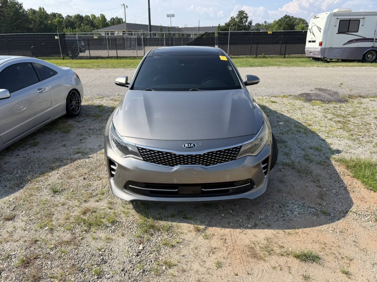 Used 2016 Kia Optima SX w/ Chrome Wheel Package FWD image 2