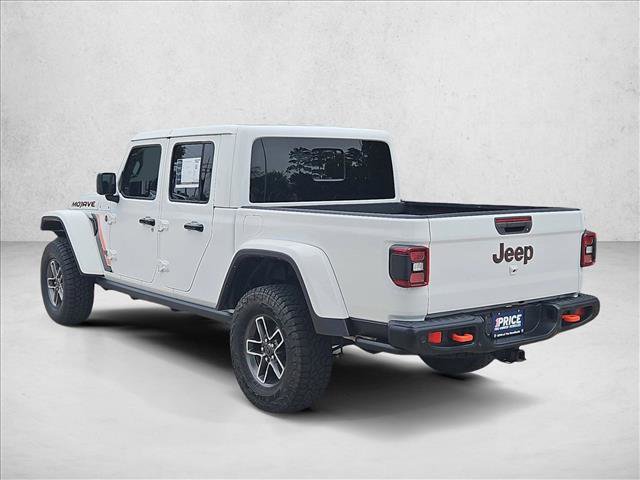 Used 2024 Jeep Gladiator Mojave AWD/4WD image 8
