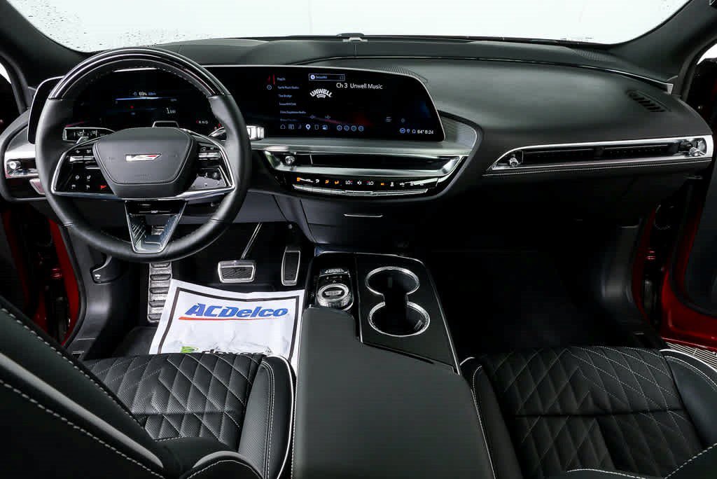 Certified 2026 Cadillac Lyriq V AWD/4WD image 24