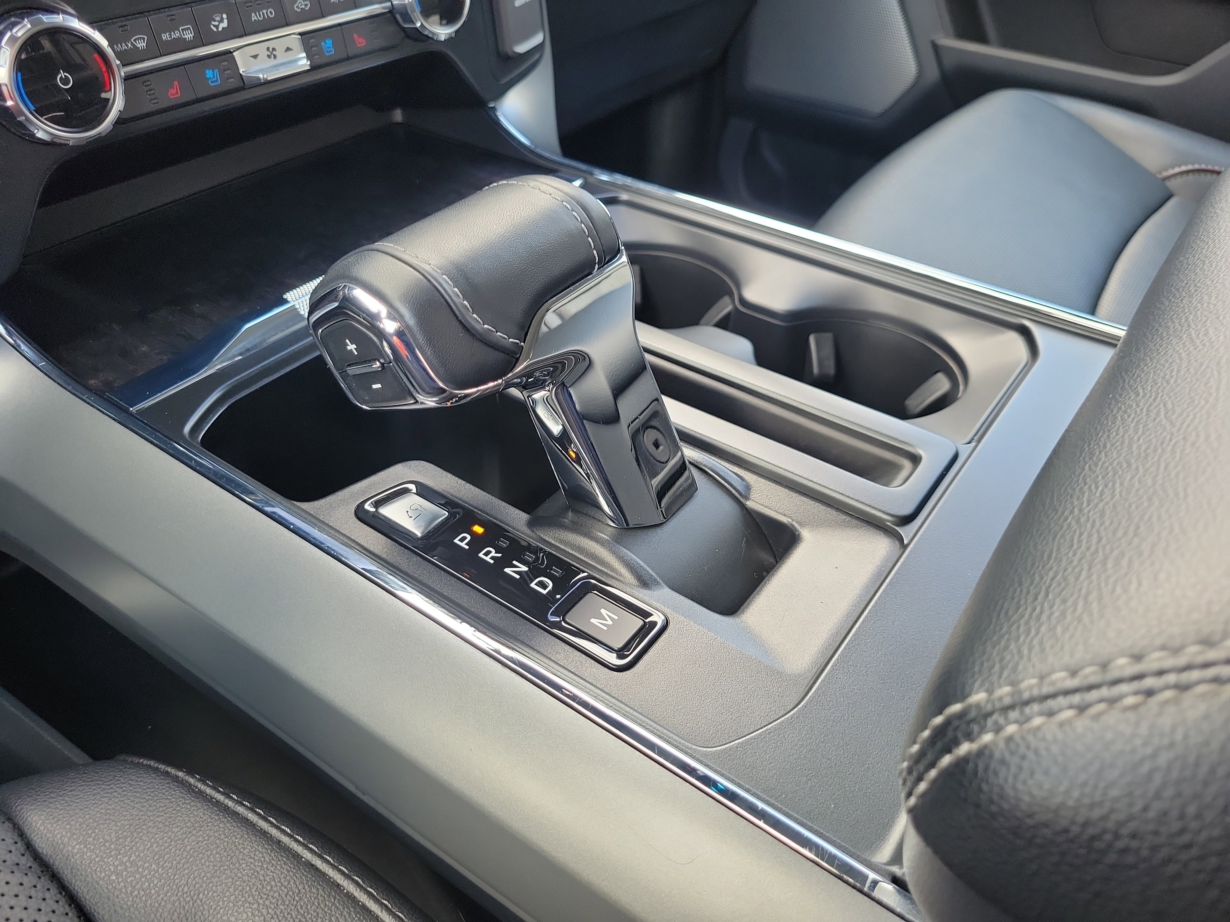 Used 2022 Ford F150 Lariat image 22