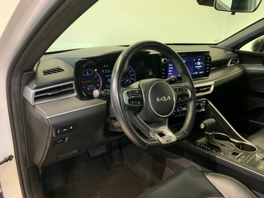 Used 2023 Kia K5 GT-Line image 8