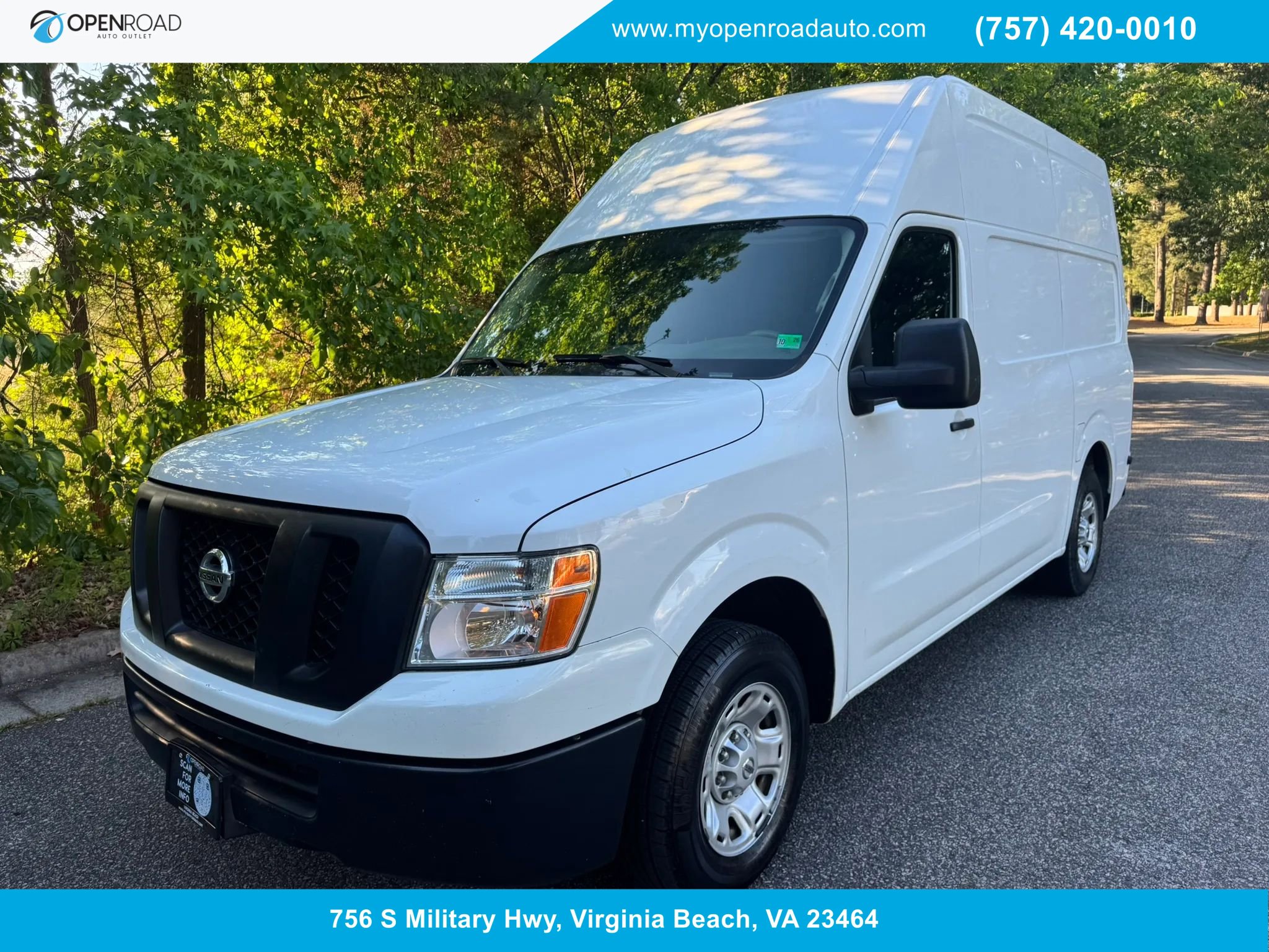 Used 2020 Nissan NV 2500 SV RWD image 1
