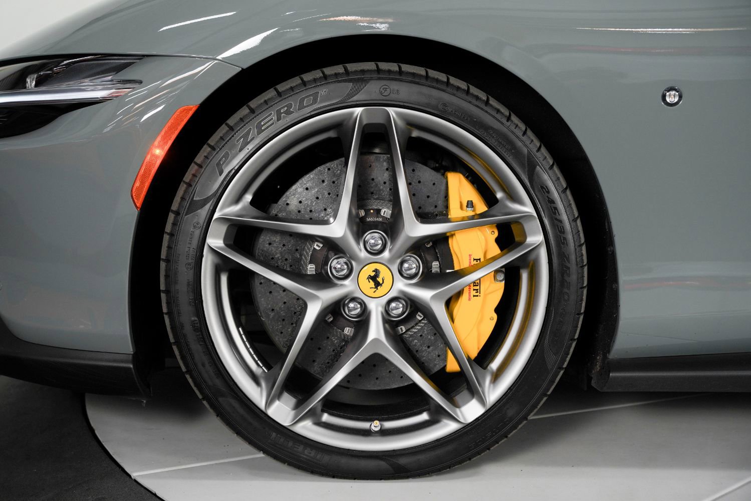 Used 2022 Ferrari Roma image 16