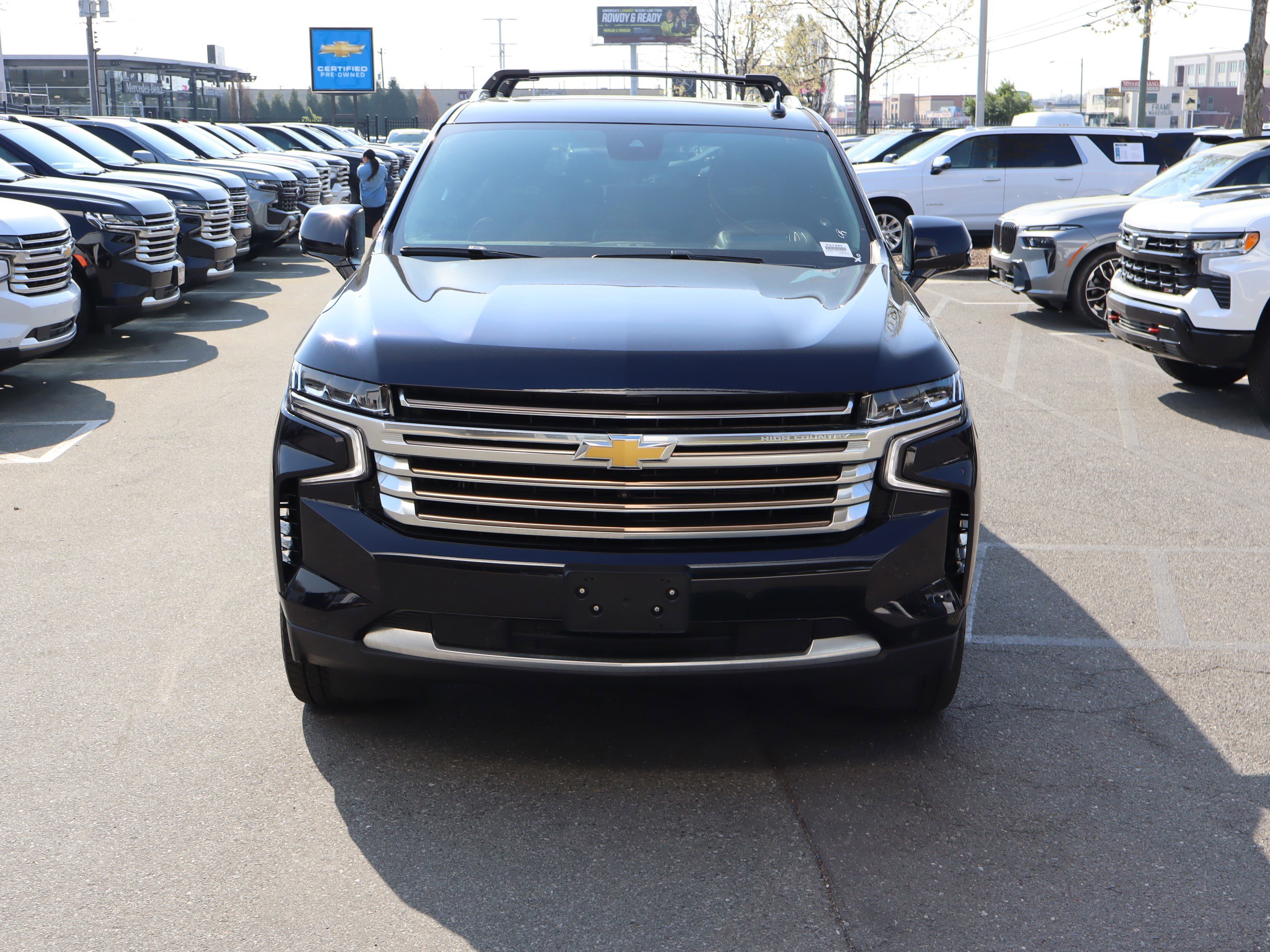 Used 2024 Chevrolet Tahoe High Country w/ Premium Package AWD/4WD image 3
