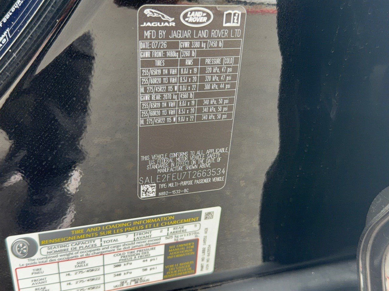 New 2026 Land Rover Defender 130 X-Dynamic SE AWD/4WD image 31