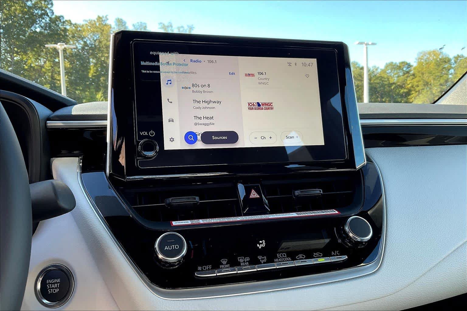 New 2027 Toyota Corolla SE FWD image 16