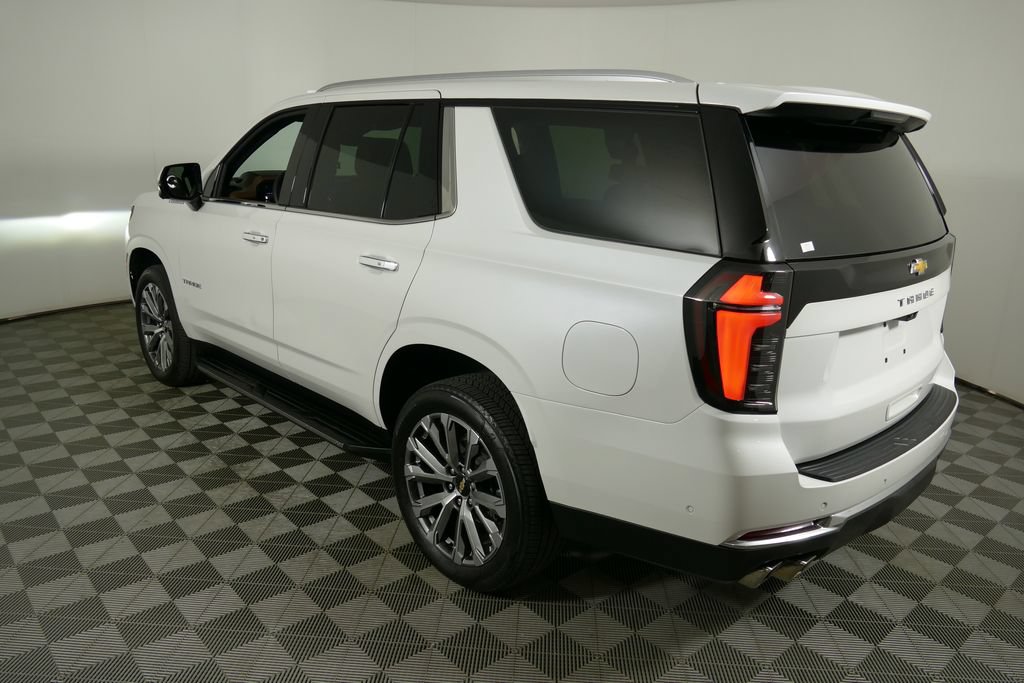 Used 2025 Chevrolet Tahoe High Country w/ Sun And Tow Package AWD/4WD image 5