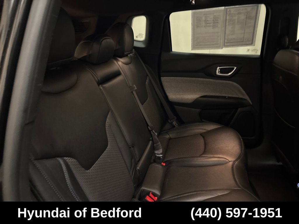 Used 2024 Jeep Compass Latitude AWD/4WD image 22