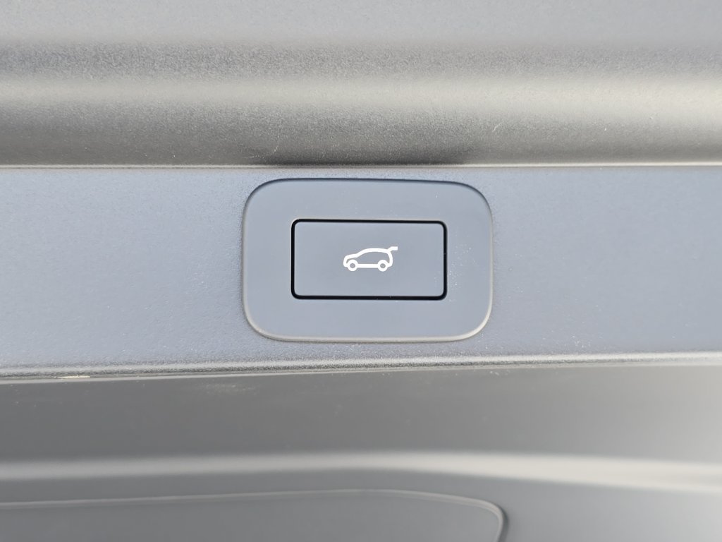 New 2026 Land Rover Range Rover SE AWD/4WD image 13