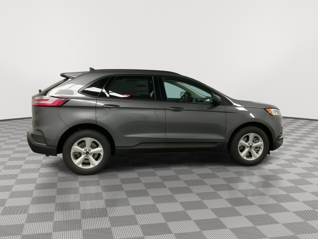 New 2024 Ford Edge SE image 35