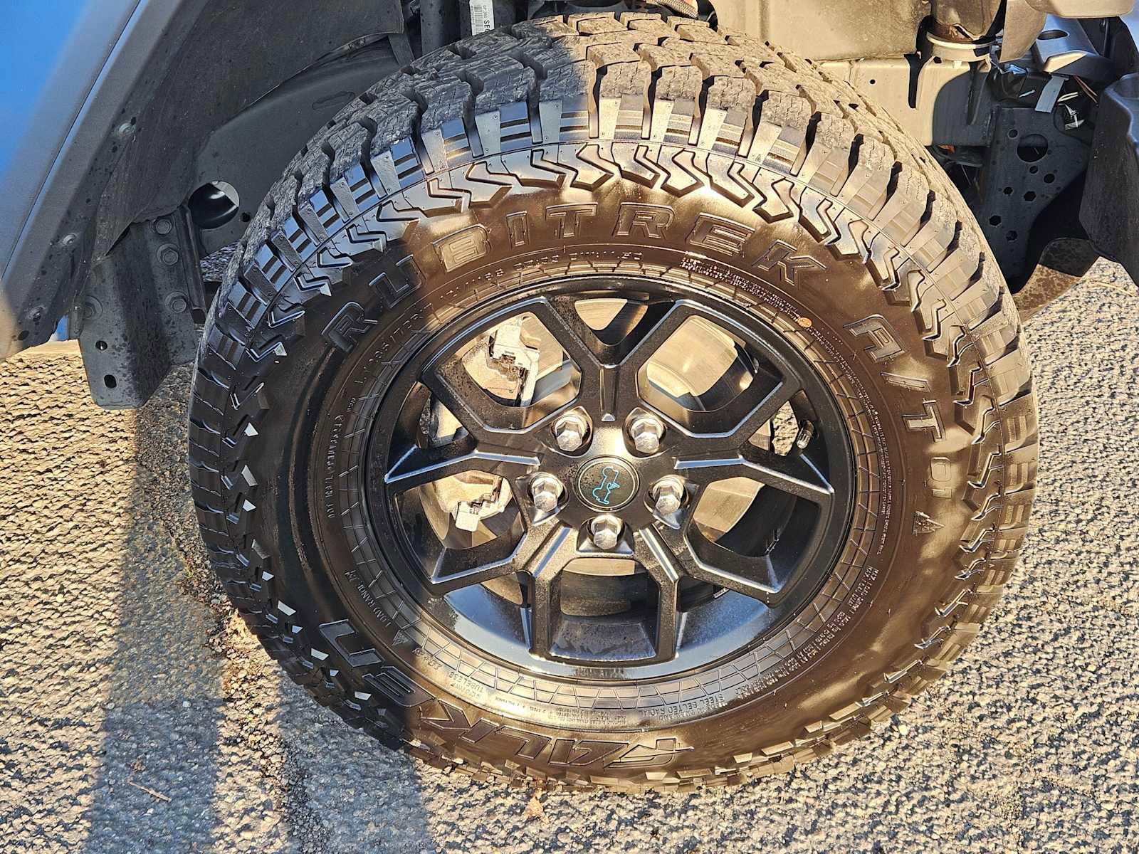 Used 2024 Jeep Wrangler Willys image 9