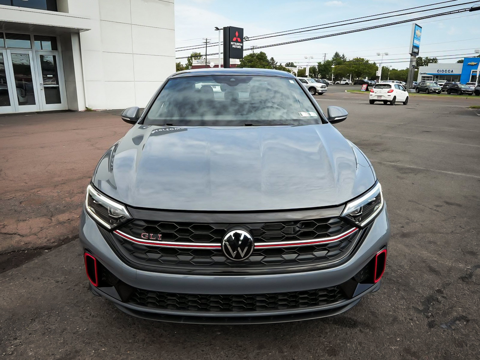 Used 2024 Volkswagen Jetta GLI Autobahn FWD image 2