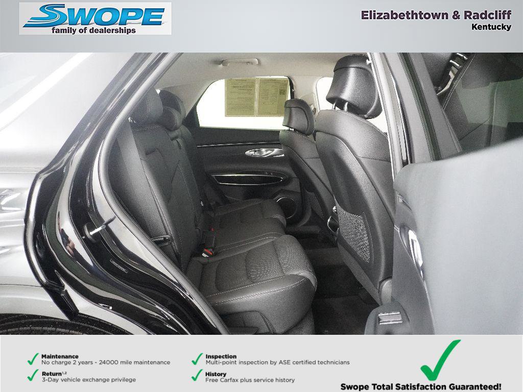 Used 2024 Genesis GV70 2.5T image 9