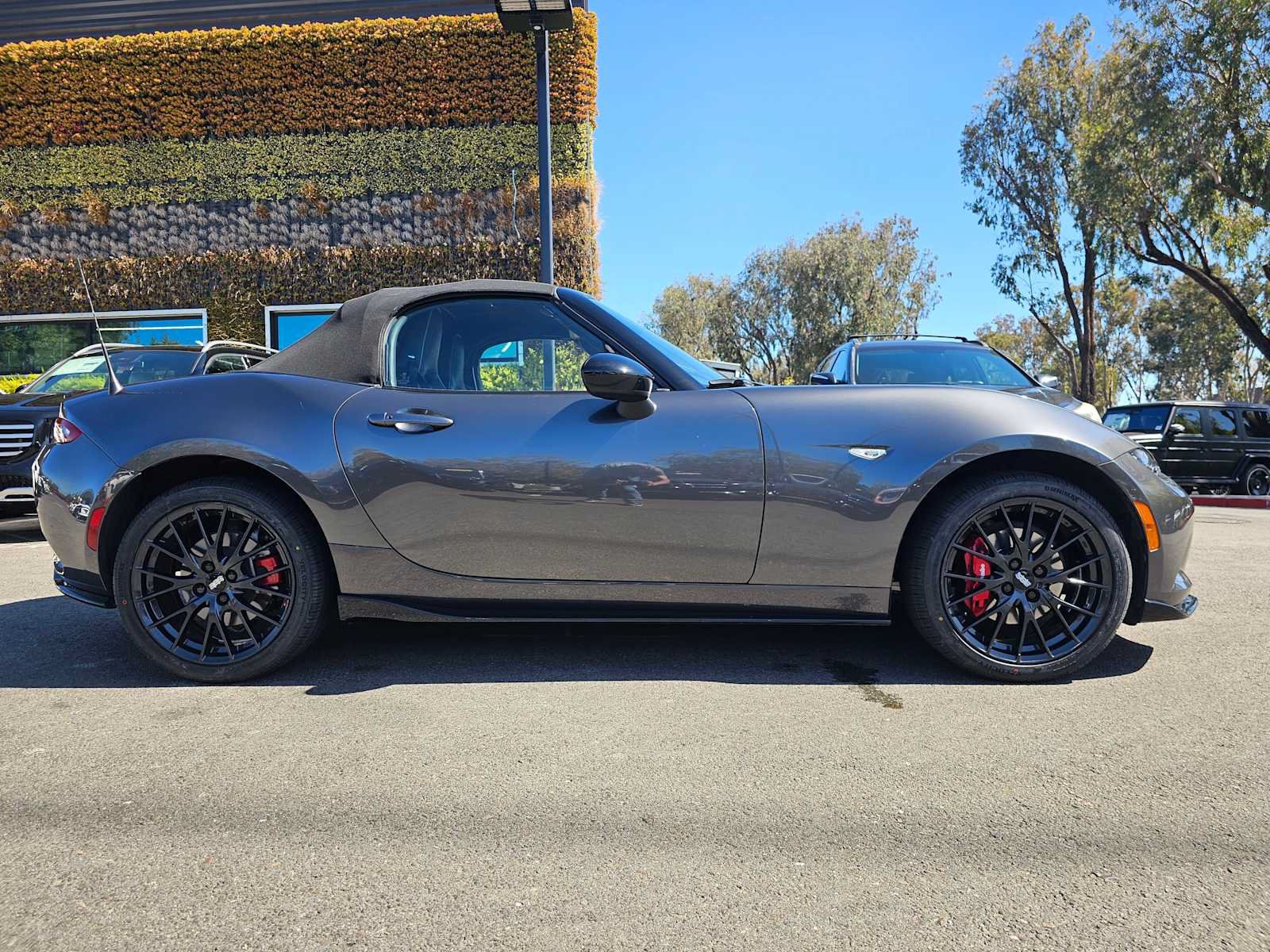 Used 2023 MAZDA MX-5 Miata Club w/ Brembo/BBS Recaro Package RWD image 2
