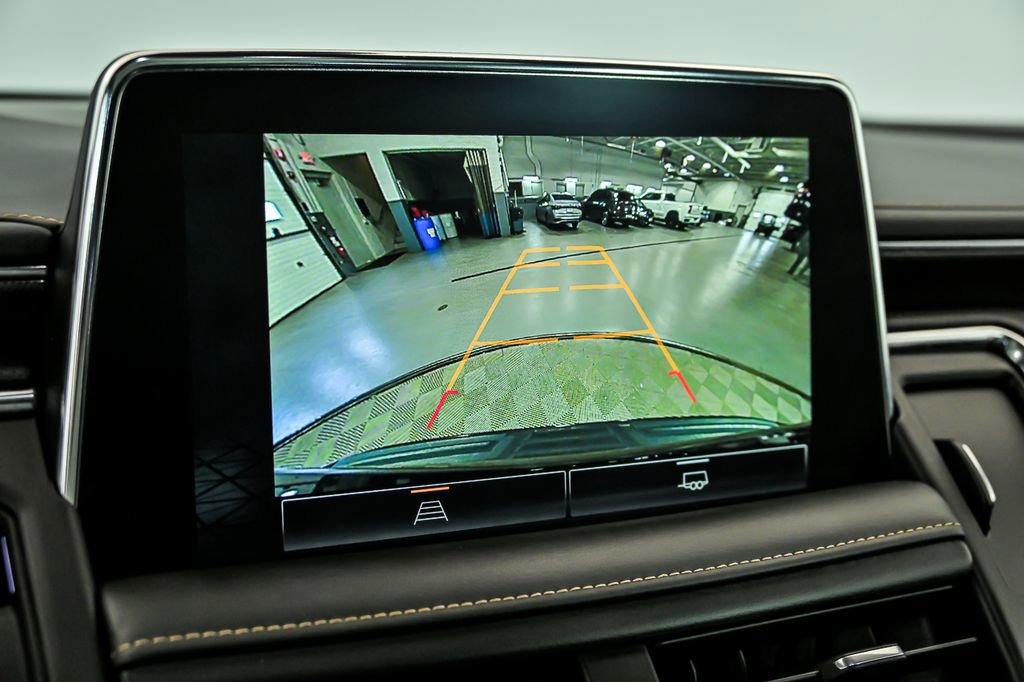 Used 2022 GMC Yukon XL AT4 image 23