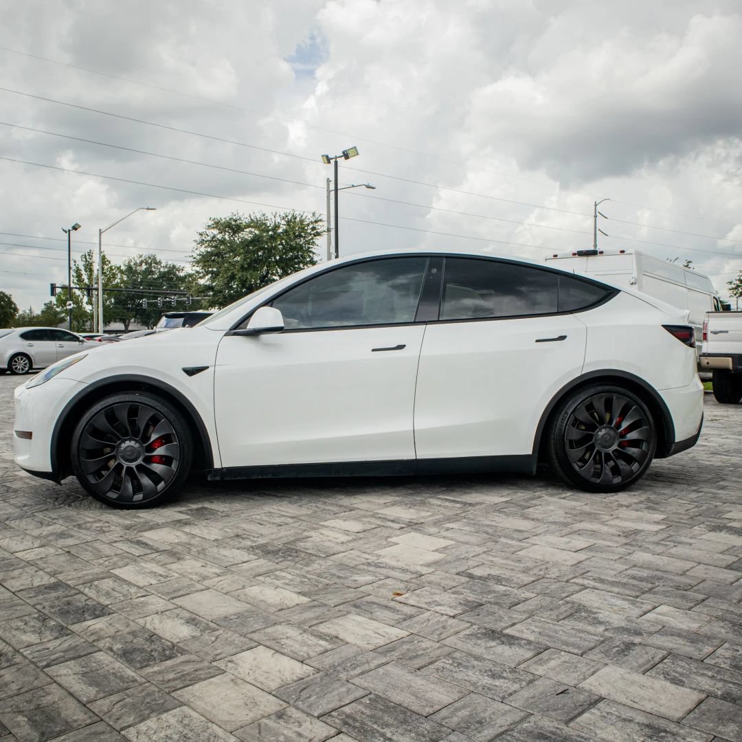 Used 2022 Tesla Model Y Performance AWD/4WD image 4