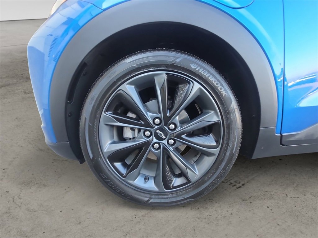 Certified 2022 Chevrolet Bolt EUV Premier w/ Launch Edition image 14