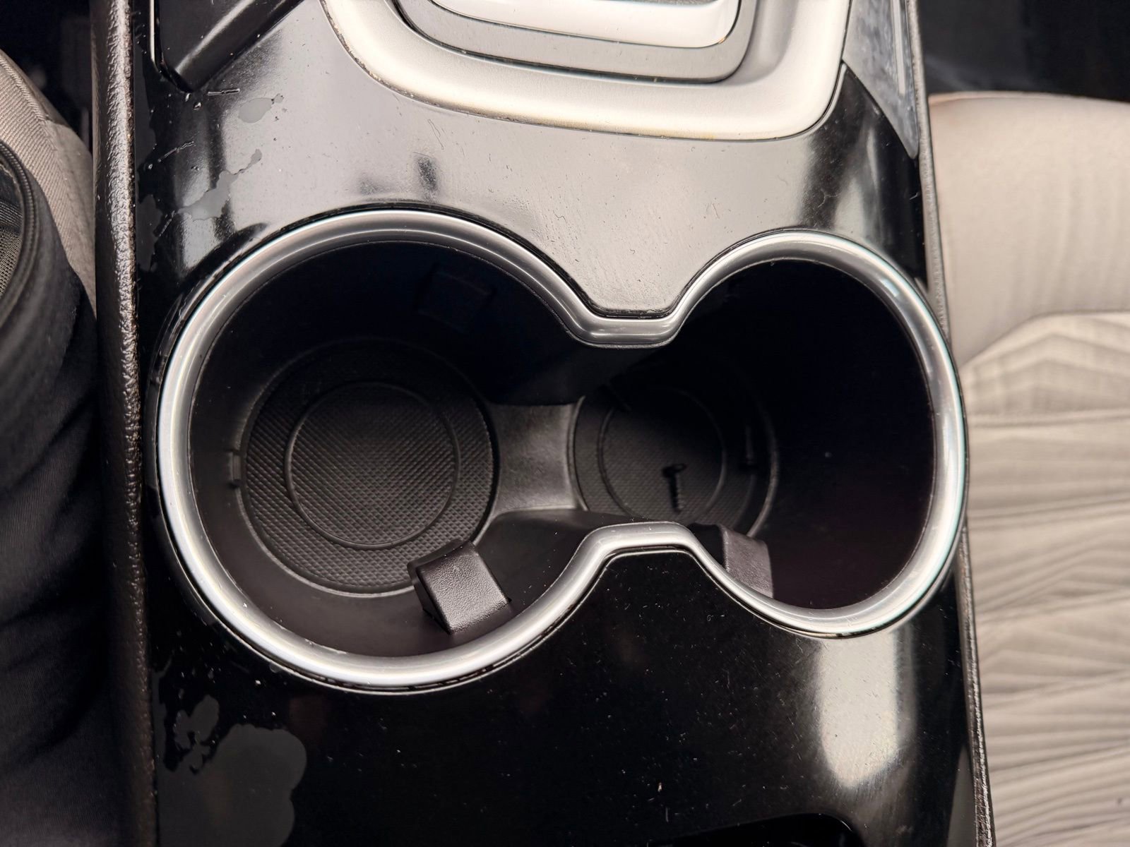 Used 2016 Ford Fusion S image 20