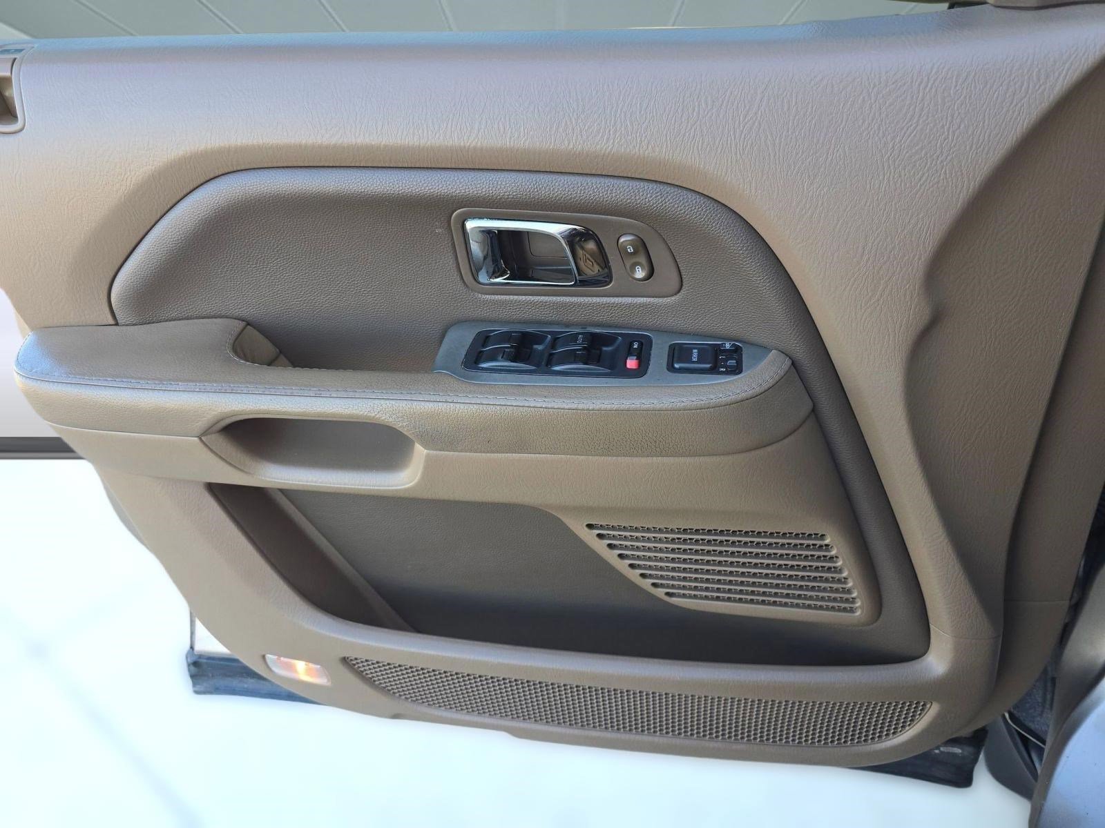 Used 2007 Honda Pilot EX-L image 9