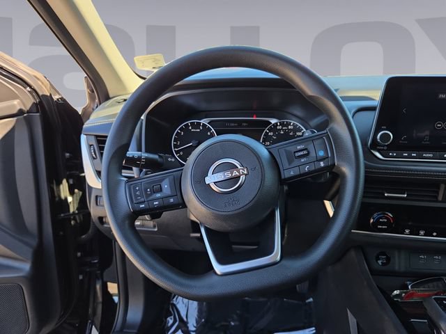 Used 2024 Nissan Rogue SV AWD/4WD image 13