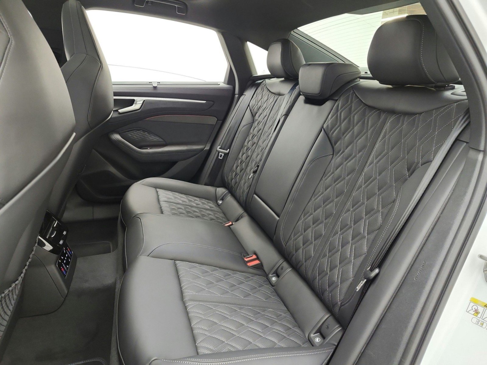 New 2026 Audi A6 Prestige AWD/4WD image 11